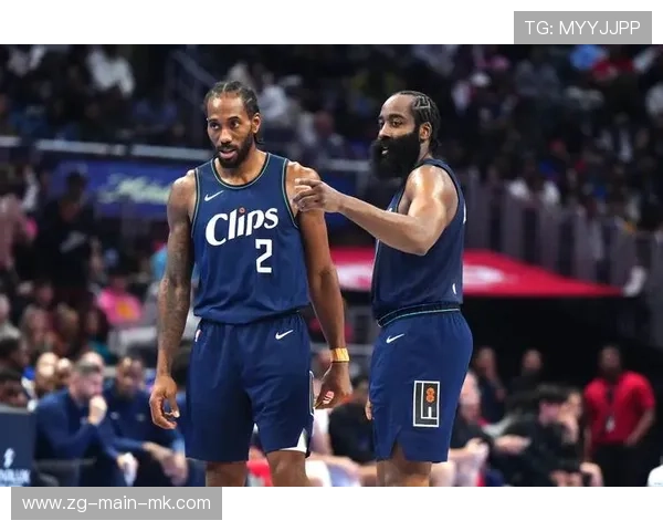 快船新阵容终于开花五人上双引领全场盛宴